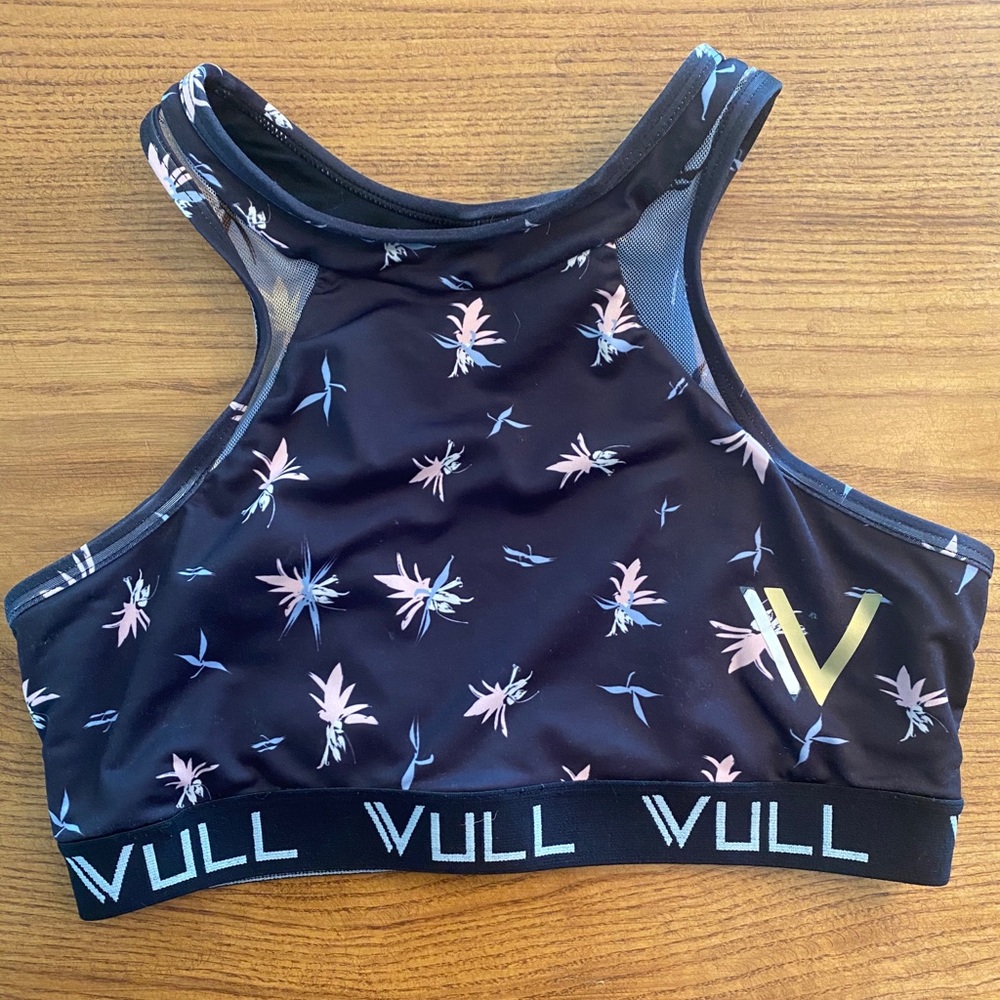 Vull Sports Bra Size Medium